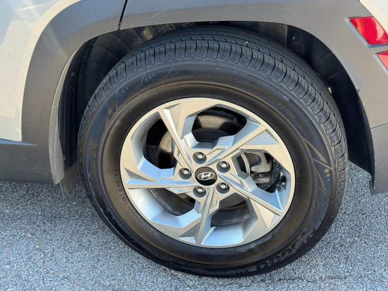 Used 2022 Hyundai Tucson SEL FWD image 7