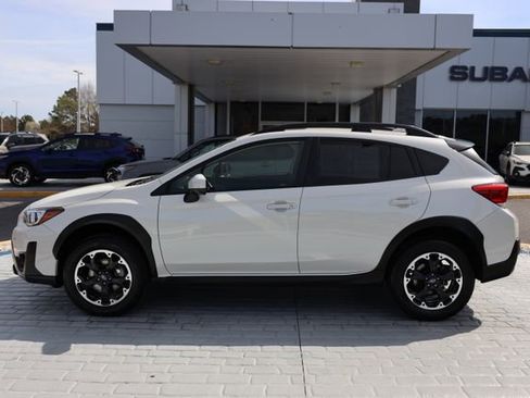 Certified 2023 Subaru Crosstrek 2.0i Premium image 2