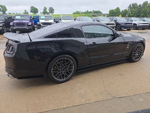 Used 2013 Ford Mustang Shelby GT500 RWD image 13