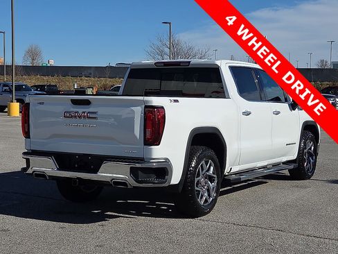 Used 2023 GMC Sierra 1500 SLT w/ SLT Convenience Package image 5