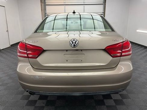 Used 2015 Volkswagen Passat 1.8T SE FWD image 20