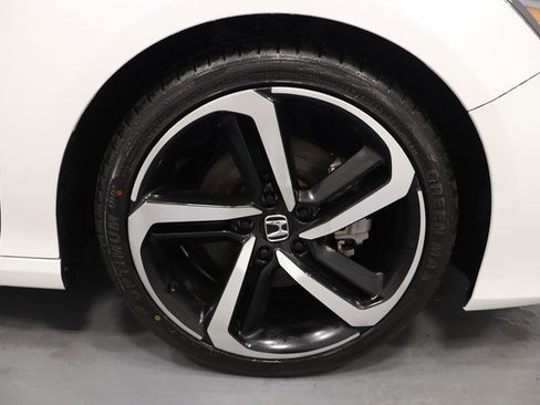 Used 2021 Honda Accord Sport image 27