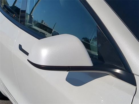 Used 2021 Tesla Model 3 Long Range image 12