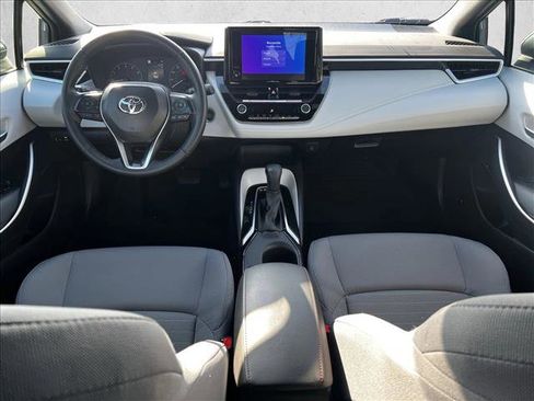 Certified 2025 Toyota Corolla SE image 19