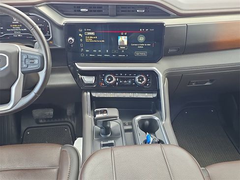 Used 2023 GMC Sierra 1500 Denali w/ Denali Reserve Package image 15