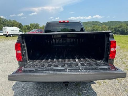 Used 2017 Chevrolet Silverado 1500 LT w/ All Star Edition AWD/4WD image 8