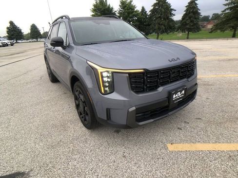 New 2025 Kia Sorento SX image 1