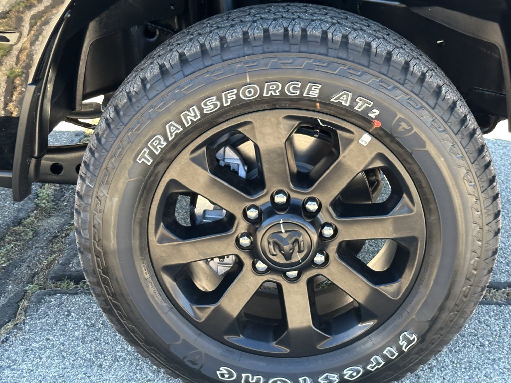 New 2026 RAM 2500 Big Horn AWD/4WD image 12