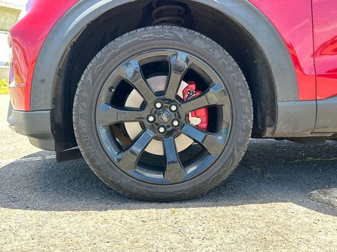 Used 2022 Ford Explorer ST w/ Equipment Group 401A AWD/4WD image 12