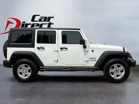 Used 2018 Jeep Wrangler Unlimited Sport S AWD/4WD image 12
