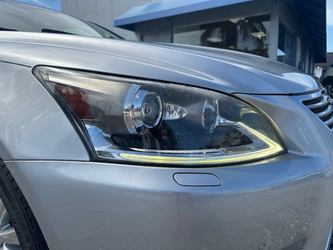 Used 2014 Lexus LS 460 w/ Comfort Package RWD image 10
