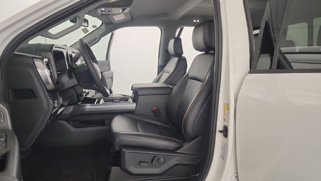 New 2027 Ford F350 Lariat w/ Black Appearance Package AWD/4WD image 15