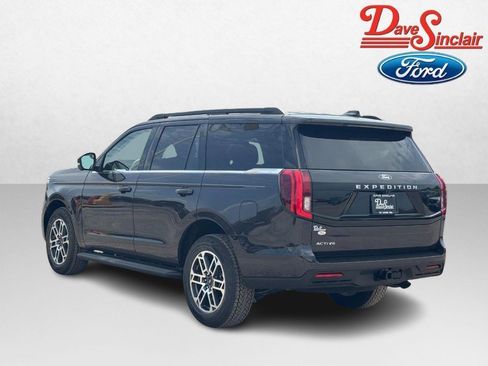New 2026 Ford Expedition Active AWD/4WD image 9