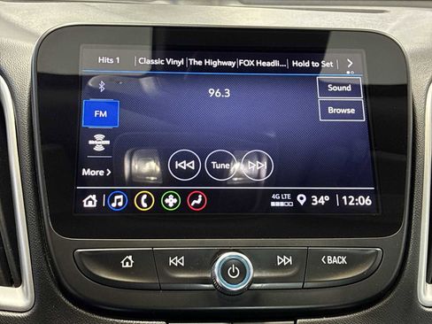 Used 2023 Chevrolet Malibu LT image 12