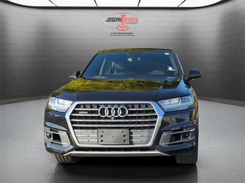 Used 2019 Audi Q7 3.0T Prestige w/ Prestige Package image 16
