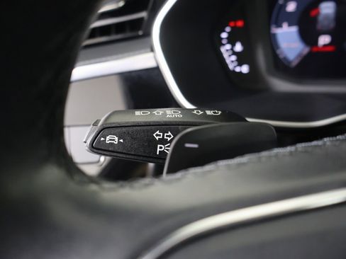 Used 2023 Audi Q3 2.0T Premium w/ Convenience Package image 29