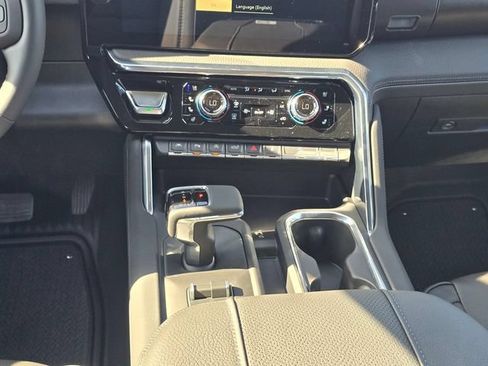 New 2026 GMC Sierra 1500 Denali AWD/4WD image 15