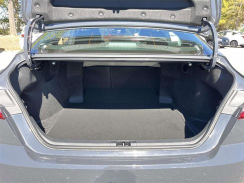 Used 2025 Toyota Camry LE image 8