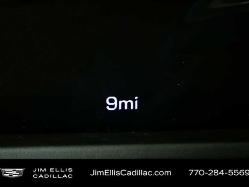 New 2026 GMC Acadia Elevation image 9