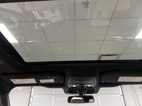 Used 2025 Ford F350 Lariat w/ Lariat Ultimate Package image 47