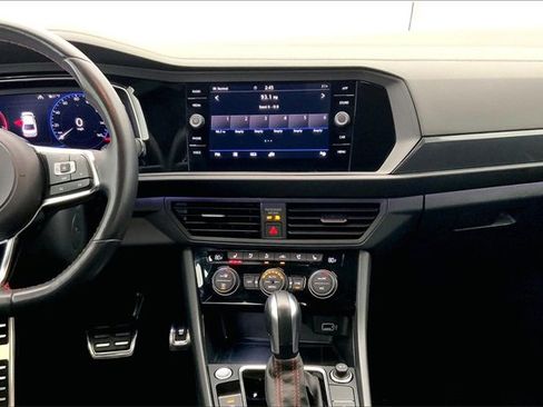 Used 2020 Volkswagen Jetta GLI Autobahn image 6