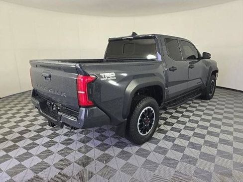Used 2024 Toyota Tacoma TRD Off-Road w/ TRD Off Road Premium Package AWD/4WD image 24