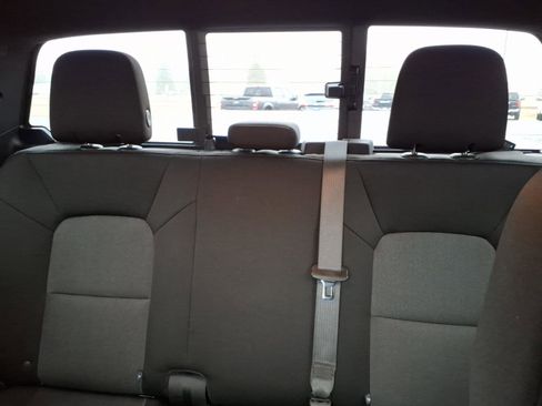 Used 2023 Chevrolet Colorado Trail Boss w/ Technology Package image 14