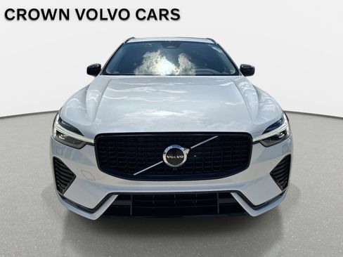 Certified 2025 Volvo XC60 B5 Core w/ Protection Package Premier image 8