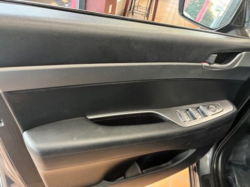 Used 2023 Hyundai Palisade XRT image 16