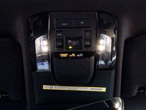 Used 2025 Lexus GX 550 image 28