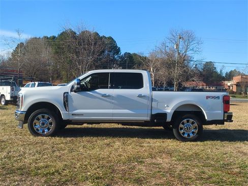 Used 2024 Ford F250 Lariat w/ Lariat Ultimate Package image 10