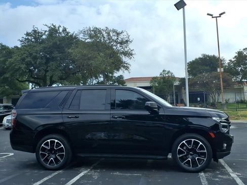 Used 2023 Chevrolet Tahoe RST RWD image 3