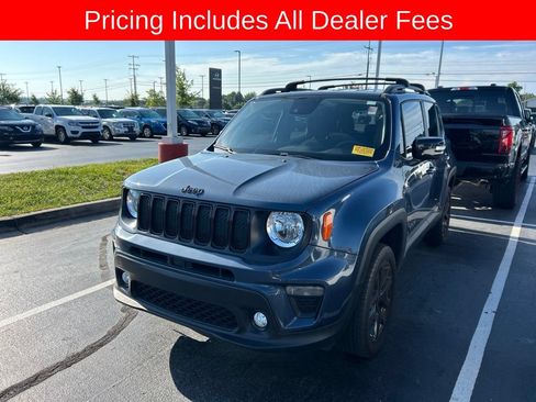 Used 2023 Jeep Renegade Altitude AWD/4WD image 10