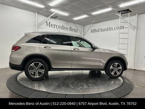 Used 2021 Mercedes-Benz GLC 300 image 8