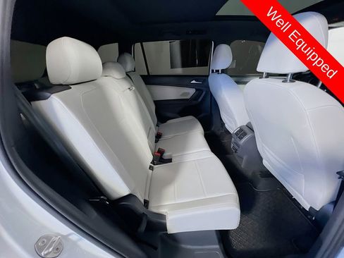 Used 2021 Volkswagen Tiguan SE R-Line FWD image 28