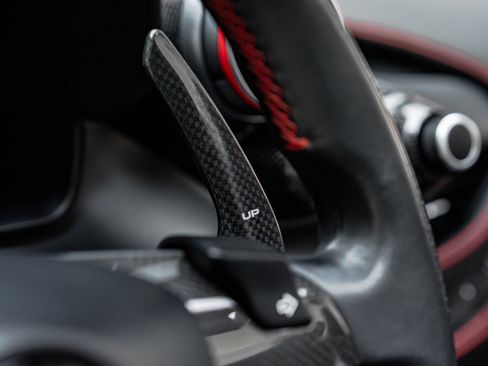 Used 2022 Ferrari F8 Tributo RWD image 54