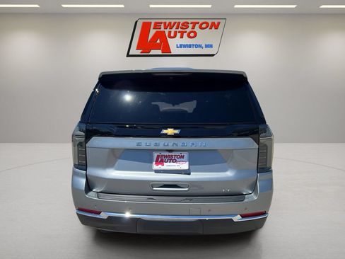 New 2026 Chevrolet Suburban LT w/ Comfort Package AWD/4WD image 12