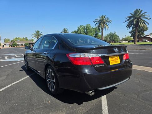 Used 2015 Honda Accord Sport image 8