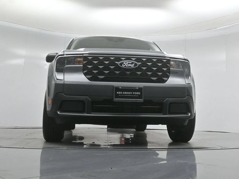 New 2026 Ford Maverick XLT FWD image 40
