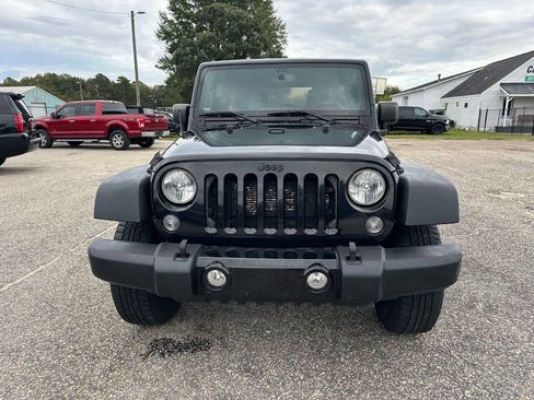 Used 2015 Jeep Wrangler Unlimited Sport image 25