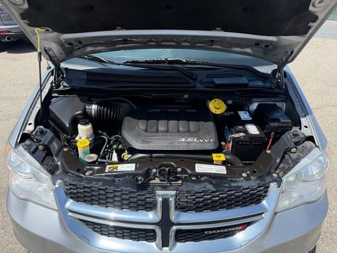 Used 2014 Dodge Grand Caravan SE w/ Quick Order Package 29E SE FWD image 42