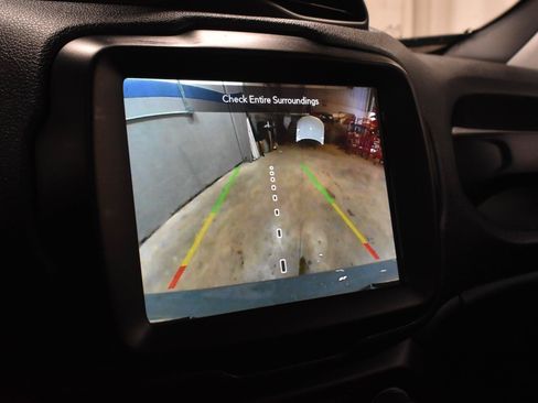 Used 2021 Jeep Renegade Limited w/ Sun & Sound Group AWD/4WD image 19