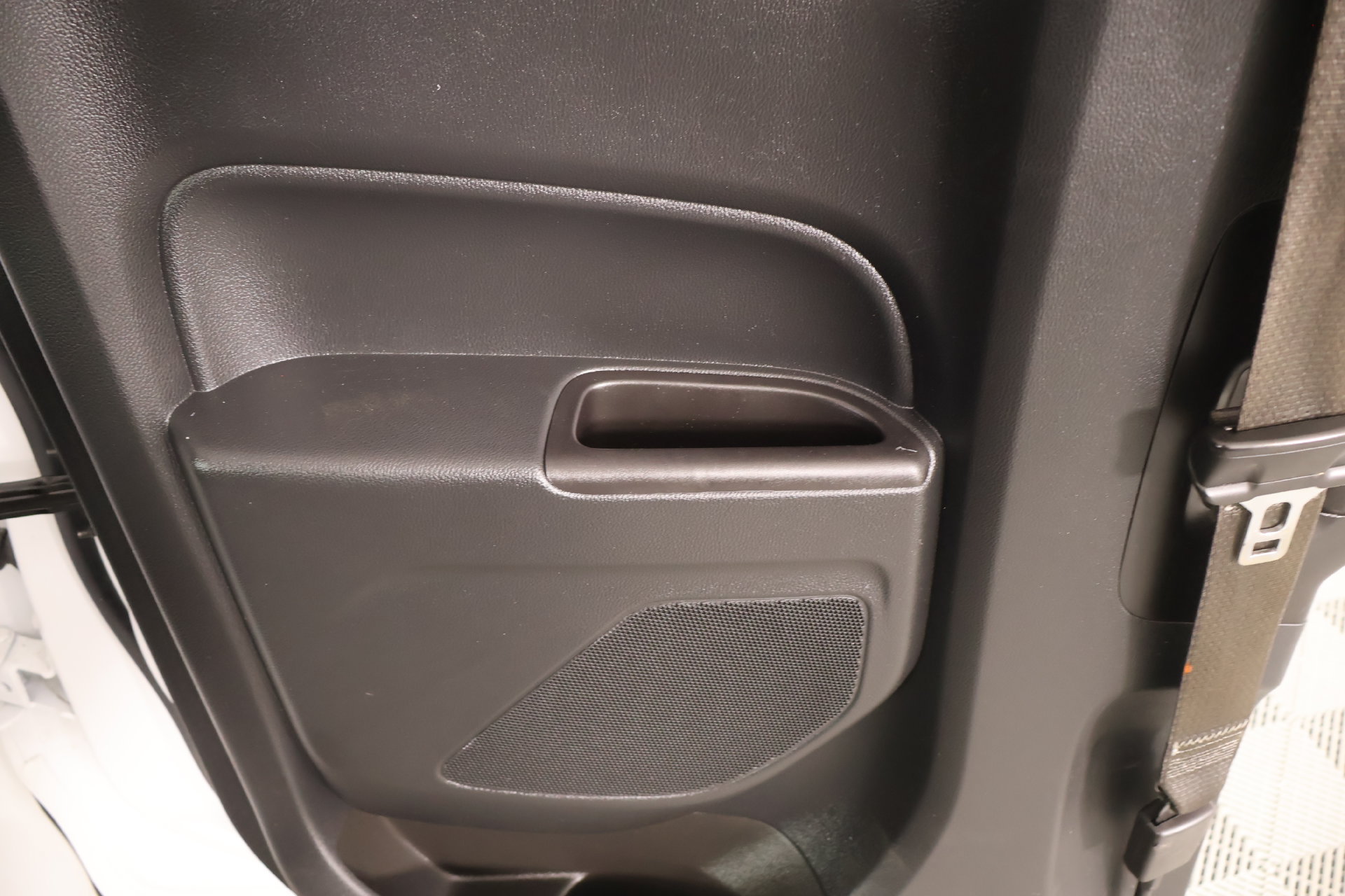 Used 2022 Chevrolet Colorado LT w/ Fleet Safety Package RWD image 15