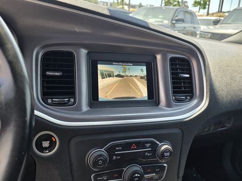 Used 2020 Dodge Charger SXT w/ Blacktop Package RWD image 16