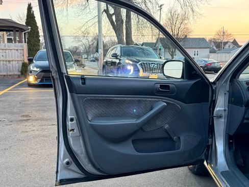 Used 2004 Honda Civic VP image 10