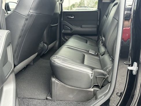 Certified 2024 Nissan Frontier SL w/ Technology Package AWD/4WD image 21