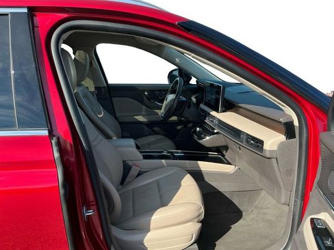 Used 2024 Lincoln Corsair Reserve w/ Equipment Group 201A image 22