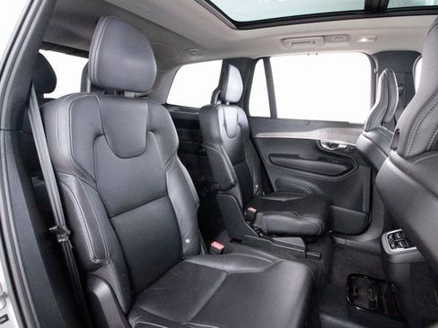 Certified 2023 Volvo XC90 B6 Ultimate image 29