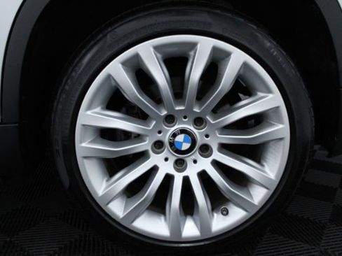 Used 2015 BMW X1 xDrive28i image 7