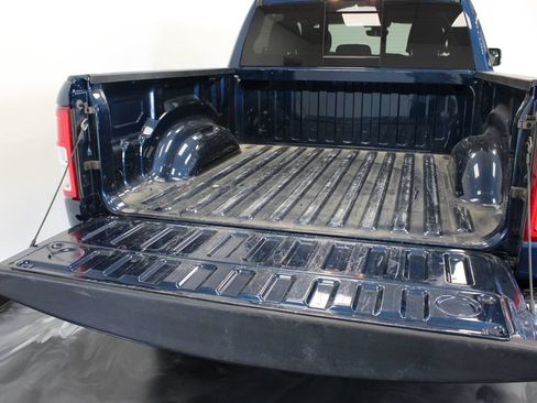 Used 2022 RAM 1500 Big Horn AWD/4WD image 21
